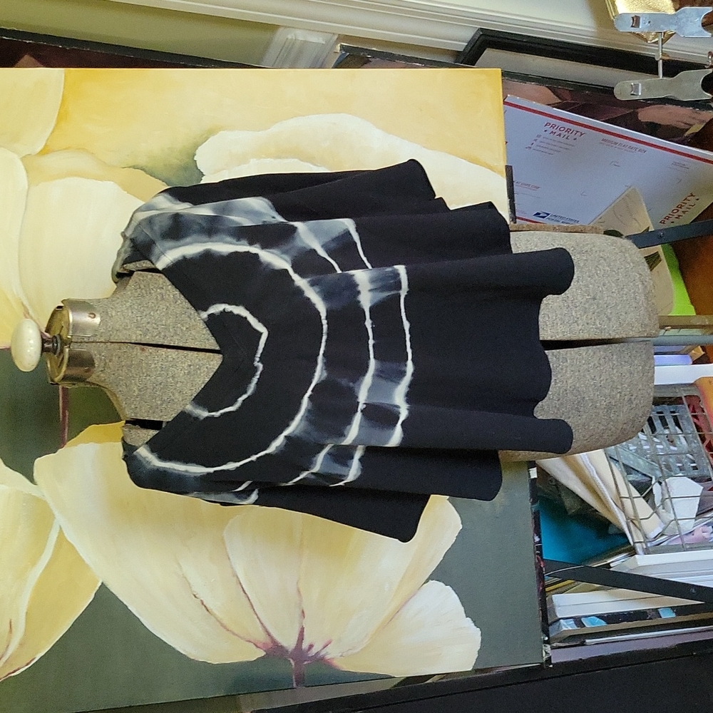 ANTHROPOLOGIE Amazing Piece! Blk/Wht Tie Dye Poncho S/M